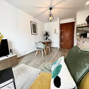 https://le-ravello-proche-gare-partdieu.hotels-rhonealpes.com